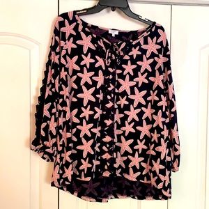 Crown and Ivy navy and pink size large shirt.